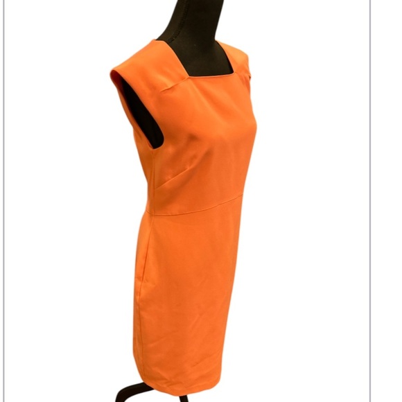 Banana Republic EUC Peach/Orange sleeveless sheath knee length dress, size 10. - Picture 4 of 6